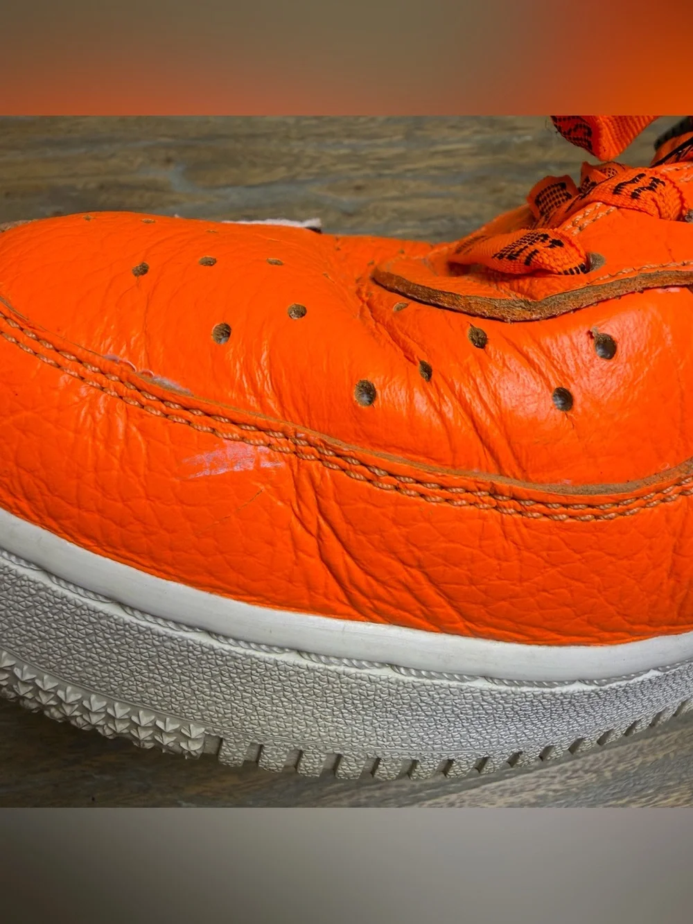 Nike Men’s Orange 'Just Do It' Low-Top Sneakers